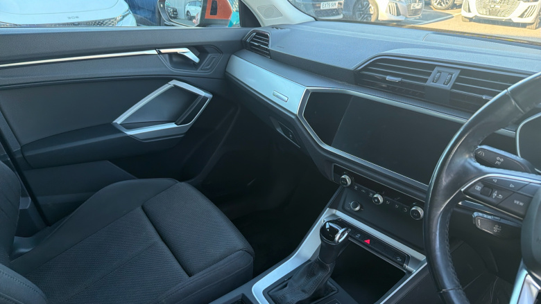 Audi Q3 35 TDI Sport 5dr S Tronic Diesel Estate